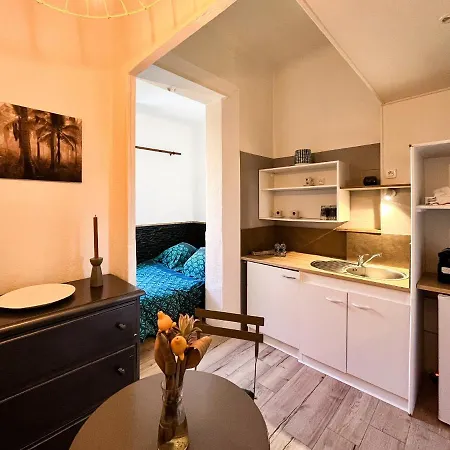 Otel Studio St Raph Saint-Raphaël