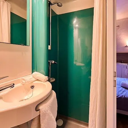Studio St Raph Hotel *